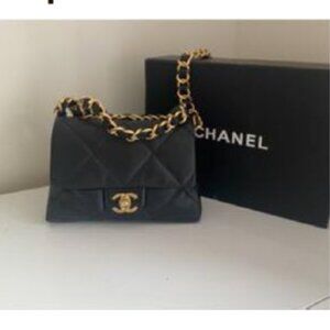 Black Crossbody Bag with Quilted Leather and Silver Chain
